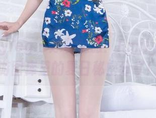 Beautyleg – 泳装之旅：Emily带你漫游图库里的夏日秘密分享！