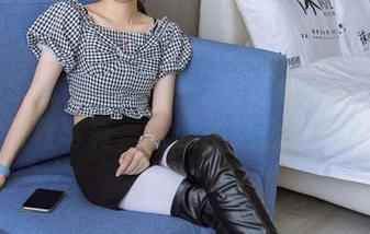 BoBoSocks袜啵啵 – 和涵涵一起踏出运动鞋写真，谁让她这么会拍？