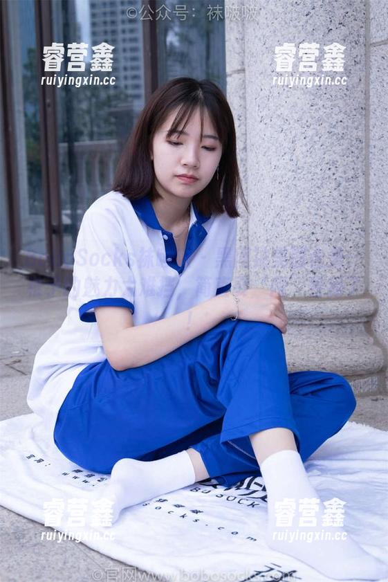 BoBoSocks袜啵啵-稚予 BoBoSocks袜啵啵 - 黑网袜美图合集:稚予的魅力太难挡,简直要‘网’着我了!