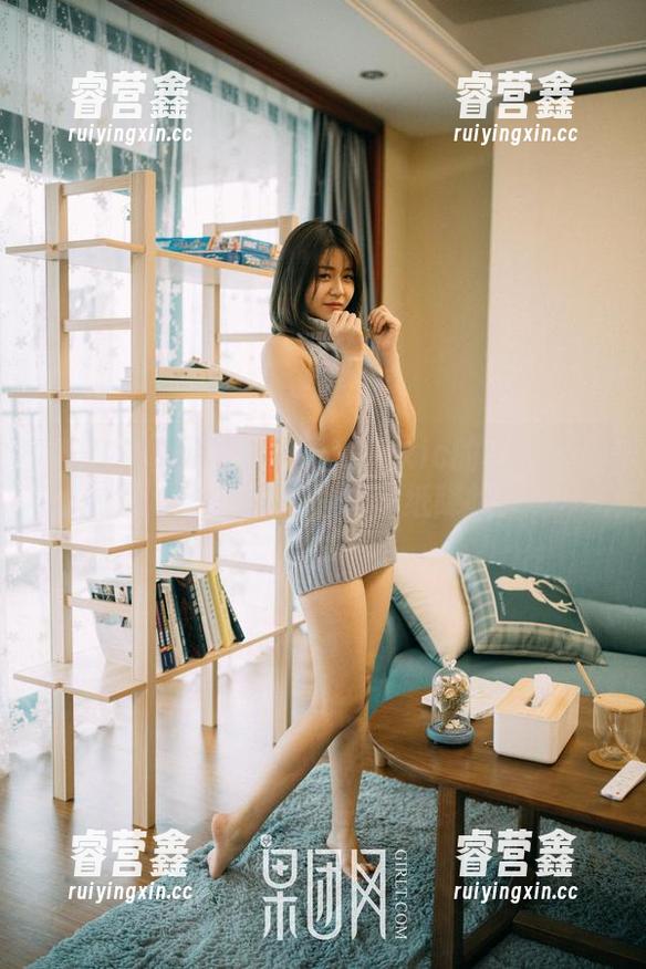 GIRLT果团网 - 妲己_Toxic的秘书：有点毒，妩媚的写真壁纸降临！