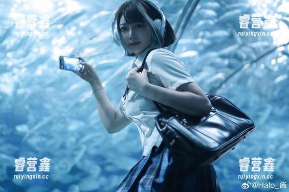 Halo_酱 当温柔遇上Halo_酱:写真集更新的“温暖节奏”