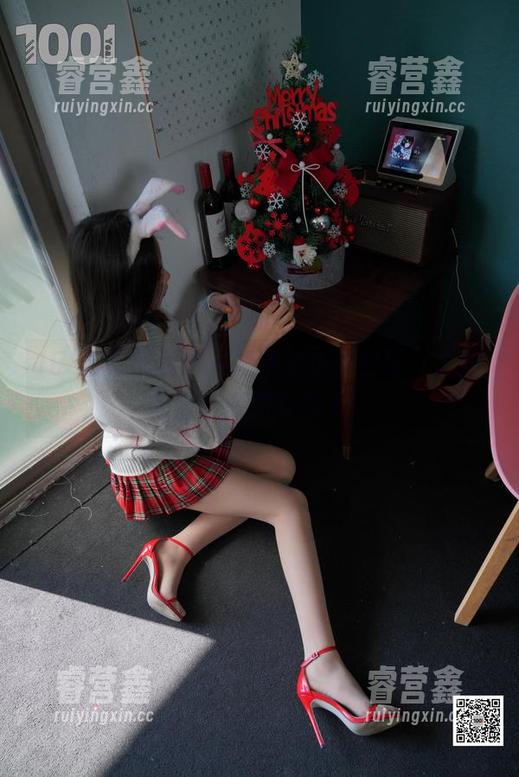 IESS异思趣向-九妹 IESS异思趣向 - 换备胎也得时髦,九妹的全套原图带你飞!