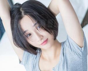 IMiss爱蜜社 – 认真看张思允Nice的高清透明写真，不小心抓到灵魂出窍的瞬间！