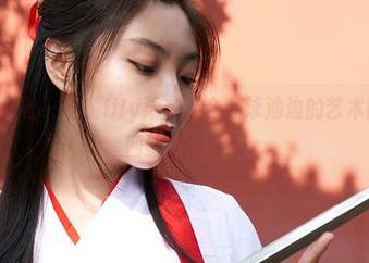 MiiTao蜜桃社 – 琉璃lily泳衣集合：泳池边的艺术图片，水花四溅的瞬间！