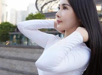 MiiTao蜜桃社 – 在黑丝氛围中漫步，韵莉娜VANILLA私拍原图带你去感受