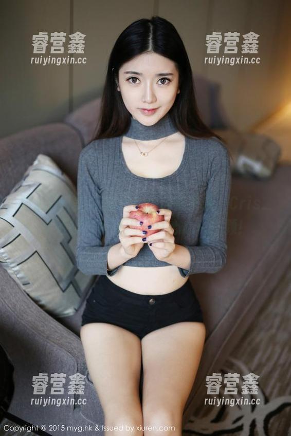 MyGirl美媛馆-Cris_卓娅祺 MyGirl美媛馆 - 私拍合集来袭,Cris_卓娅祺白裙附赠‘小心心’一颗!