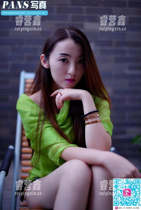 PANS写真-牛牛 PANS写真 - 原图欣赏:牛牛私房空姐的优雅瞬间