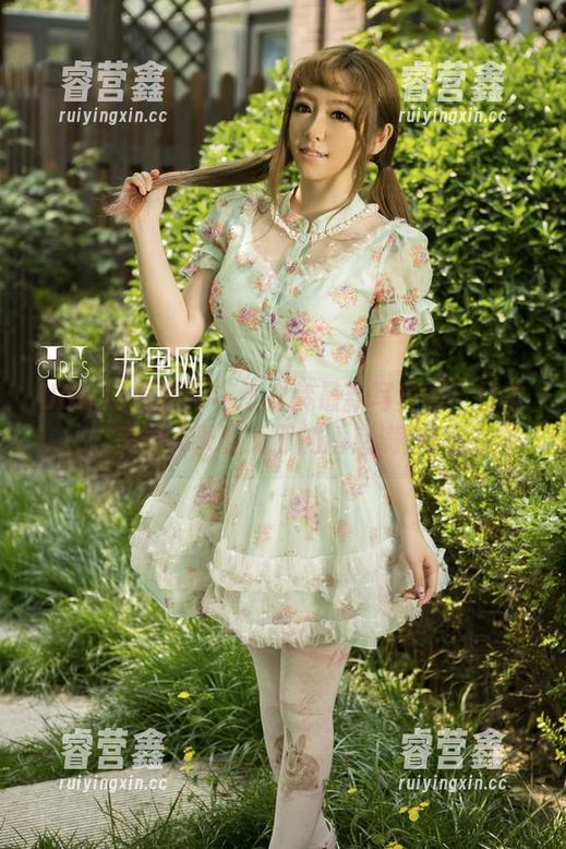 UGirls尤果网-张之龄 UGirls尤果网 - 张之龄最新写真集:日常美学,天真无邪的诱惑满分!