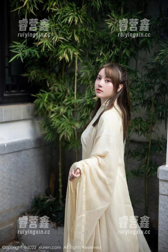 Xiuren秀人网-AngelaLee李玲 Xiuren秀人网 - 探秘AngelaLee李玲套装福利,图片里的氛围比你想象的更迷人!