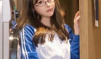 Xiuren秀人网 – Olivia童安琪内衣秀：美图合集，胸怀天下又何妨？