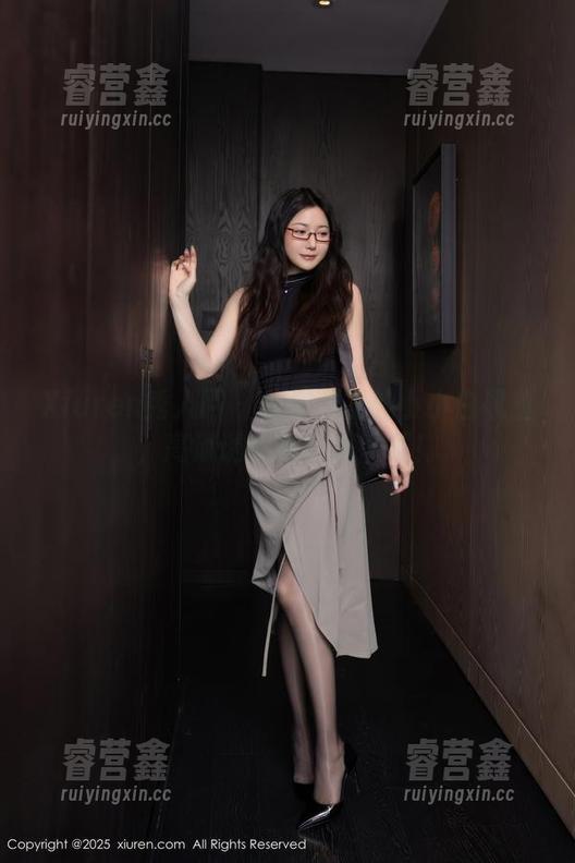 Xiuren秀人网-小小白思宜 Xiuren秀人网 - 体操服里的小小白思宜,高清诱惑等你来下载!