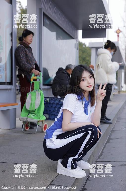 Xiuren秀人网-小海臀Rena Xiuren秀人网 - 小海臀Rena,甜心写真集原图,感受那一瞬间的心动