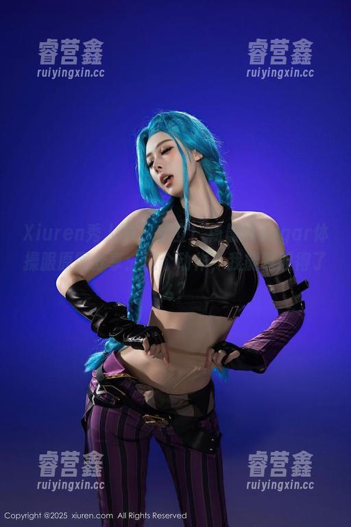 Xiuren秀人网 - 起立！杨晨晨sugar体操服原图分享：这个动作，我能驾驭得了么？