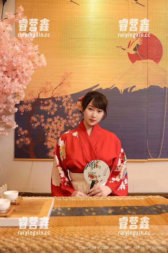 Xiuren秀人网-林子欣reya Xiuren秀人网 - 林子欣reya夏天作品分享:当阳光遇上水滴,那是夏天最美的调皮瞬间!