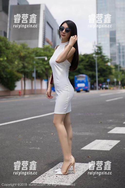 Xiuren秀人网-楚恬Olivia Xiuren秀人网 - 楚恬Olivia眼镜原图,免费送给有眼光的你,别再犹豫!