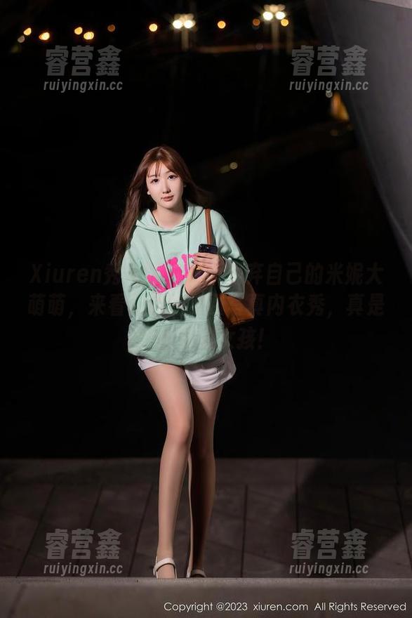Xiuren秀人网-米妮大萌萌 Xiuren秀人网 - 从不嫌弃自己的米妮大萌萌,来看看她的免费写真内衣秀,真是个自信的女孩!