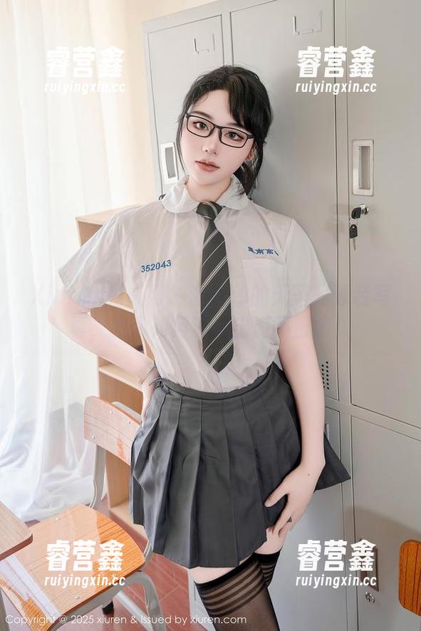 Xiuren秀人网-谢忱倬 Xiuren秀人网 - 谢忱倬的无圣光泳装写真,教你如何潇洒出游不留痕!