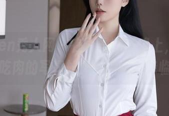 Xiuren秀人网 – 在万圣节的晚上，软软爱吃肉的写真如鬼魂般悄然降临！
