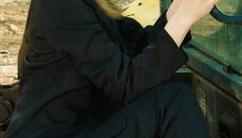 丽柜 – 令人咋舌的英子泳衣：最新资源上线，抢购从速！