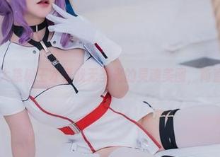 前羽rr说：大慈树王才是我无圣光的灵魂美图，简直不能更绝！