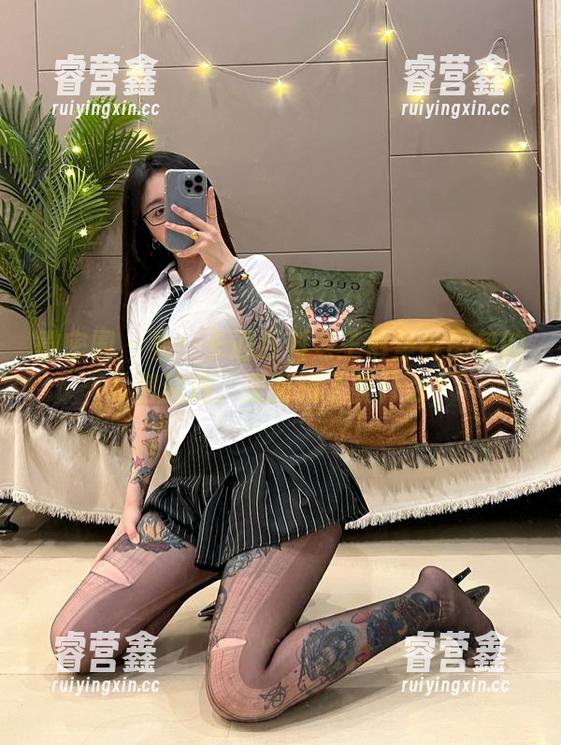卡通百科老王 微密圈 - 看!卡通百科老王裤里丝图包的私密精选,里面藏了些什么?