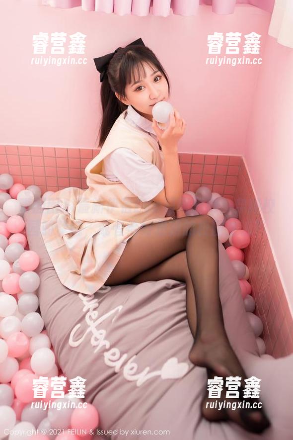 嗲囡囡-伊蓓Eva 嗲囡囡 - 最新伊蓓Eva制服图册:穿越校园的梦境,或者恰好是我的校园生活?