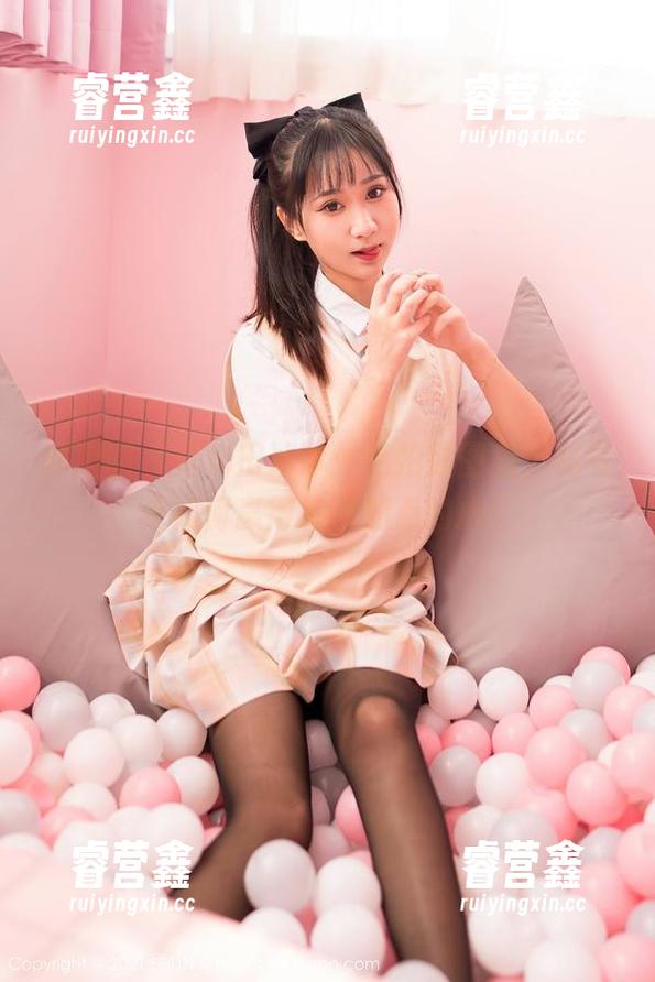 嗲囡囡 - 揭秘田冰冰：私拍原图里，秘书是如何赢得加班加点的心！