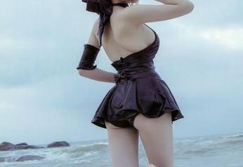 在下萝莉控ii的水手服写真：穿越夏天的秘密分享