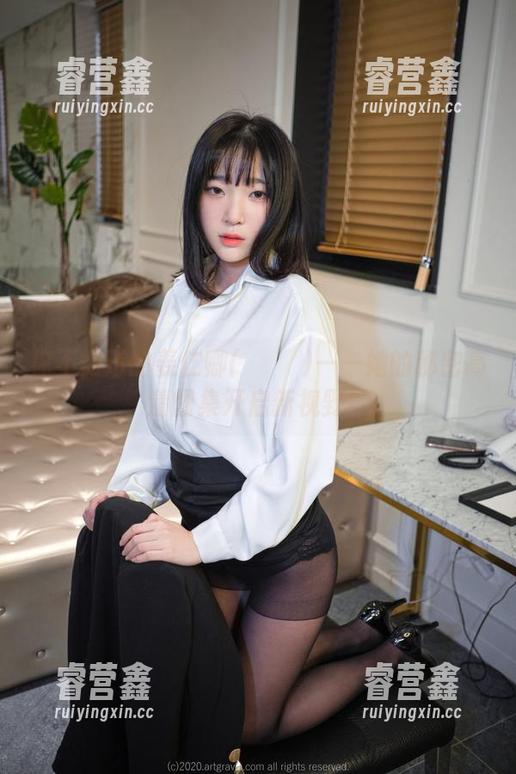你不知道的姜仁卿(강인경)——她的秘密高清图集开启新视野！