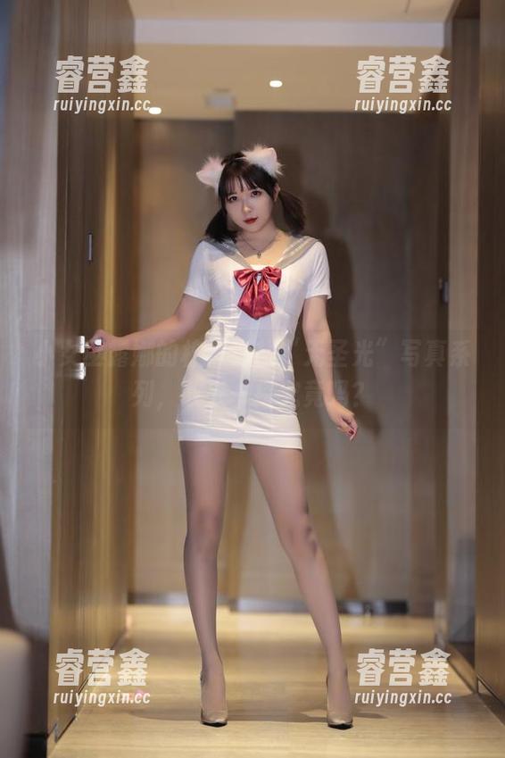 小女巫露娜 小女巫露娜的柠檬海盐“无圣光”写真系列,敢来一探究竟吗?