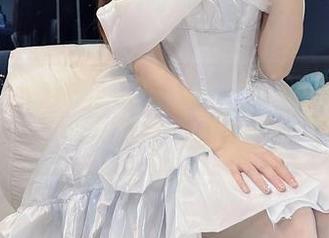 微密圈 – 深呼吸！小萌子秘书服高清资源，幸福感爆棚中…