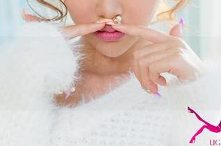 尤果网 – 仙妮的美脚，作品让人羡慕：我这双鞋快要自卑了！