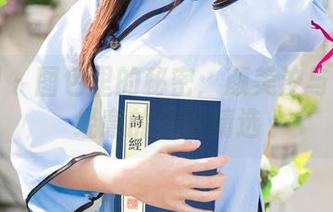尤果网 – 图包里的秘密：颜美汐与那些不经意的美好精选