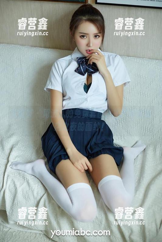 尤蜜荟-周波儿 尤蜜荟 - 周波儿的免费套图,揭开神秘旅店之夜的面纱!