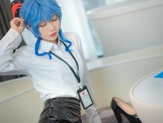 无影喵喵的护士主题Cos，图集里的秘密都在呼吸之间