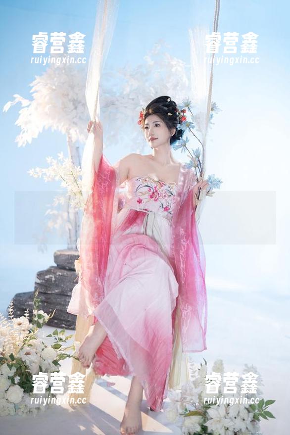 星澜是澜澜叫澜妹呀的魅魔合集：图片里面有个小小的心动牌！