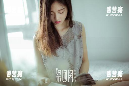 果团网-龚玥菲 果团网 - 原图带劲!龚玥菲的JK套图,让生活多一点调味料!