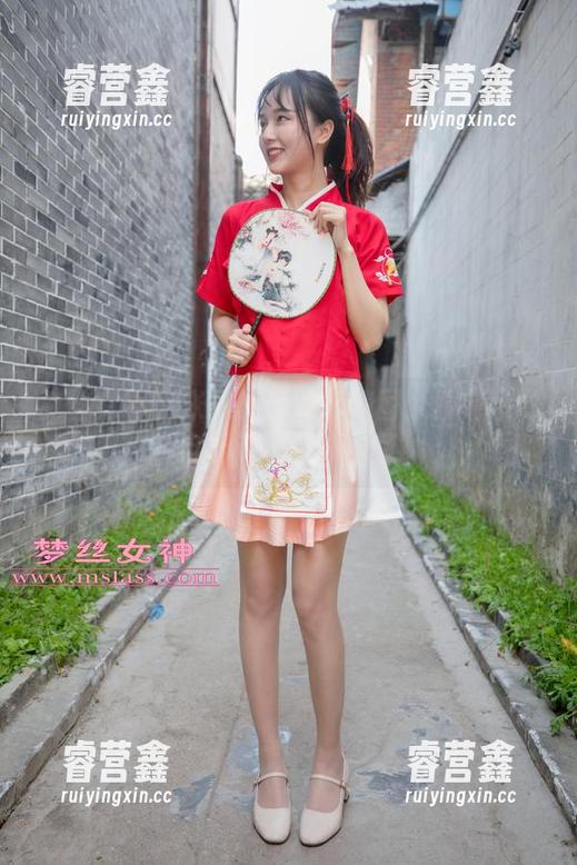 梦丝女神-米米 梦丝女神 - 米米的死库水美图:看完感觉,自己都快变成水了!