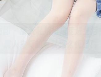 森萝财团 – 甜米私拍短裙走进生活，才发现人生真的可以这么优雅！