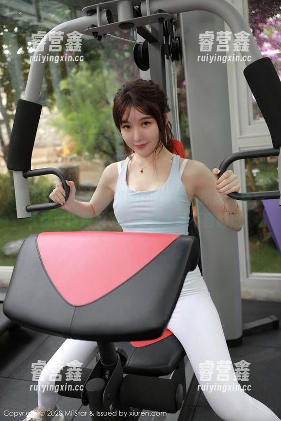 模范学院-薛琪琪sandy 模范学院 - 薛琪琪sandy的体操服,连空气都变得轻盈了!精选图库不容错过!