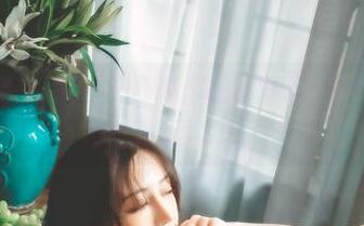 “与你共舞之后”——樱晚gigi的原图，套图都是小心思