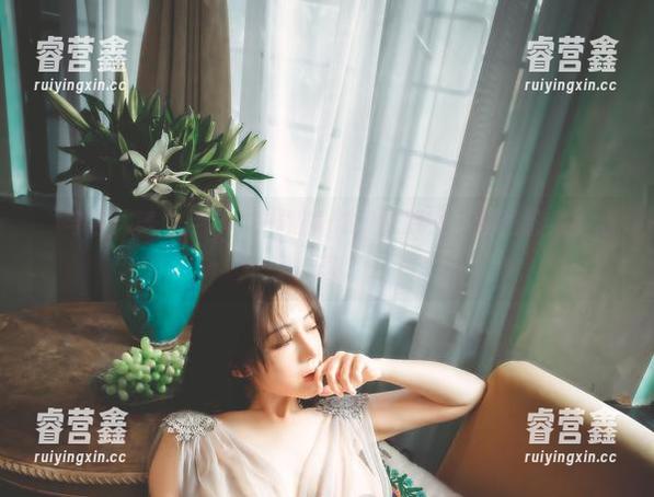 樱晚gigi “与你共舞之后”——樱晚gigi的原图,套图都是小心思