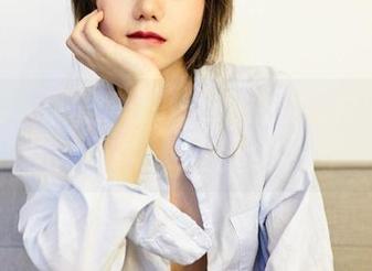 洛丽塔大哥的护士小姐私拍，图片中掩藏的秘密气息