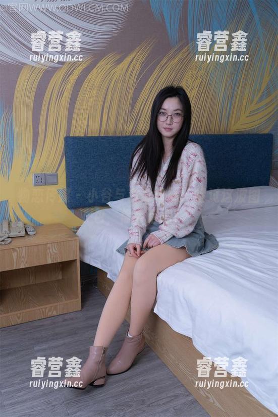 物恋传媒-小谷 物恋传媒 - 小谷与白冰丝袜:错过这波图包,你会后悔!