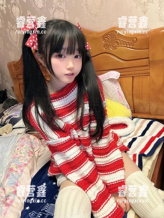 神沢永莉的双马尾黑丝班主任套图，高清到让人怀疑人生！