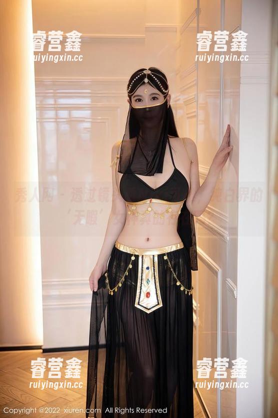 秀人网-Niki可雅 秀人网 - 透过镜头看Niki可雅,纯白界的‘无暇’女神真的存在吗?