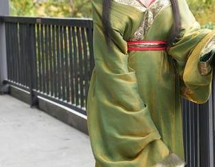 秀人网 – 下载安然anran的红裙图包，真是上天的馈赠？！