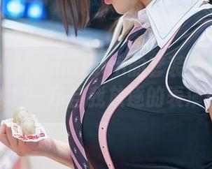 秀人网 – 安然maleah的套装私拍：生活就是一场自我放逐的表演！