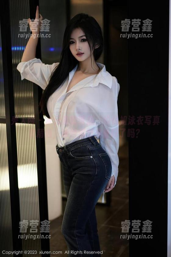 秀人网-悦悦姐 秀人网 - 水元素的诱惑:悦悦姐泳衣写真集精选,泳池派对准备好了吗?