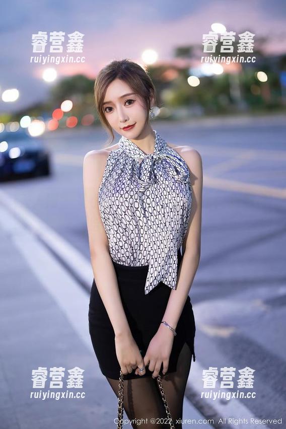 秀人网-是小逗逗 秀人网 - 是小逗逗的粉色狂想曲,免费资源给你的生活加点糖!
